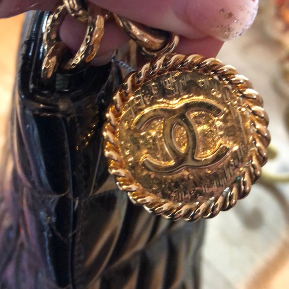 CHANEL *TRADE* Vintage Leather Tote Bag, Will TRADE for a High End Watch!!! - Picture 5 of 12